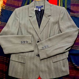 Jones Wear Blazer size 16